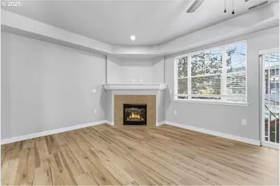 10835 SW Huntington Ave, Portland, OR 97223 - Photo 7