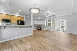 10835 SW Huntington Ave, Portland, OR 97223 - Photo 5