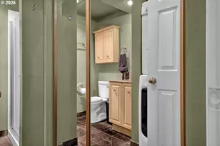 126 Treehill Loop, Eugene, OR 97401 - Photo 23