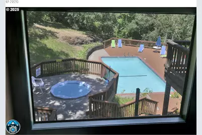 126 Treehill Loop, Eugene, OR 97405 - Photo 33