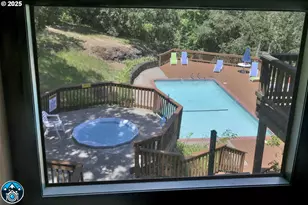 126 Treehill Loop, Eugene, OR 97401 - Photo 33