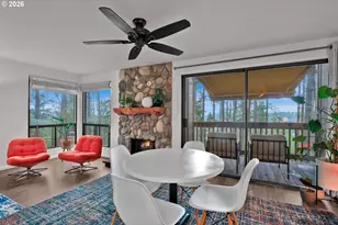 126 Treehill Loop, Eugene, OR 97401 - Photo 5