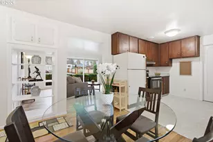 2925 Charnelton St, Eugene, OR 97405 - Photo 11