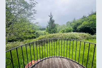 94449 Cope Ln, Langlois, OR 97450 - Photo 15
