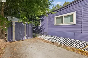 8039 SE Monterey Ave, Milwaukie, OR 97222 - Photo 3
