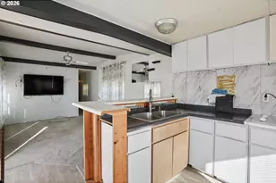 8039 SE Monterey Ave, Milwaukie, OR 97222 - Photo 13