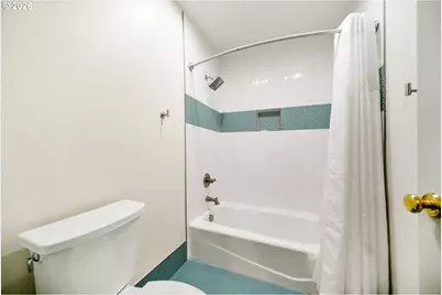 4304 SE Augusta Loop, Gresham, OR 97080 - Photo 29