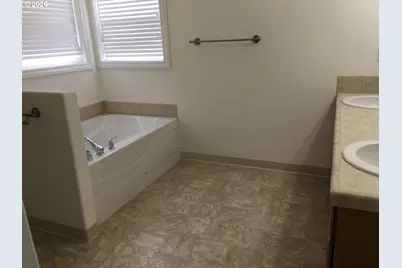 8615 NE 33rd St, Vancouver, WA 98662 - Photo 17