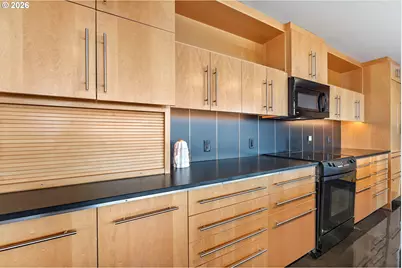 1220 NE 17th Ave #16F, Portland, OR 97232 - Photo 15