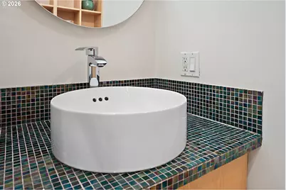 1220 NE 17th Ave #16F, Portland, OR 97232 - Photo 33