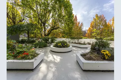 1220 NE 17th Ave #16F, Portland, OR 97232 - Photo 43