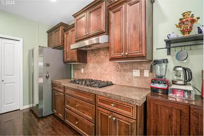 8156 SW 174th Ter, Beaverton, OR 97007 - Photo 11