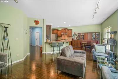 8156 SW 174th Ter, Beaverton, OR 97007 - Photo 7
