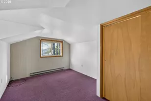 585 Carroll Rd, Mosier, OR 97040 - Photo 23