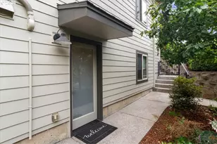 5716 SW Hamilton St, Portland, OR 97221 - Photo 31