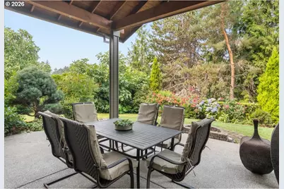 5716 SW Hamilton St, Portland, OR 97221 - Photo 37