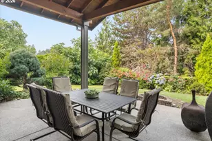 5716 SW Hamilton St, Portland, OR 97221 - Photo 37