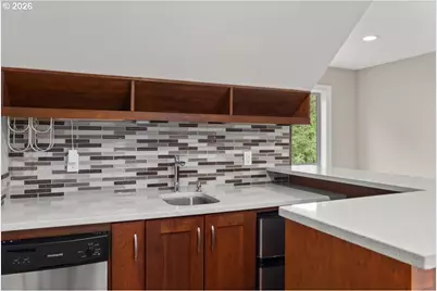 5716 SW Hamilton St, Portland, OR 97221 - Photo 29