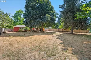 880 Hughes St, Eugene, OR 97402 - Photo 13