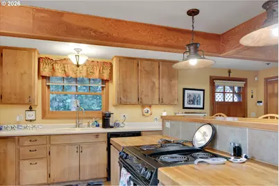 16441 S Henrici Rd, Oregon City, OR 97045 - Photo 13