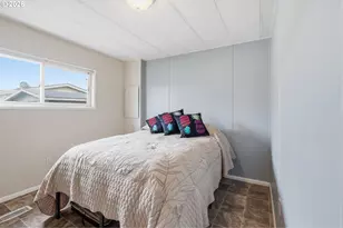13900 SE Hwy 212, Clackamas, OR 97015 - Photo 9