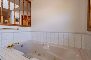 2890 NW Angelica Dr, Corvallis, OR 97330 - Photo 23