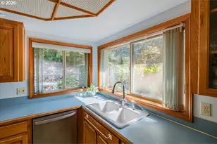 2890 NW Angelica Dr, Corvallis, OR 97330 - Photo 17