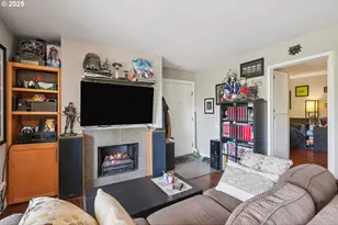 7522 SW Barnes Rd, Portland, OR 97225 - Photo 11