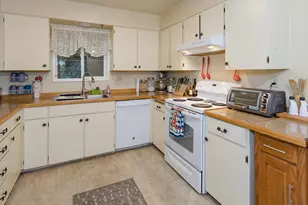 1511 June Dr, Vancouver, WA 98661 - Photo 5