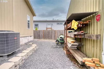 34148 SE Elm St, Scappoose, OR 97056 - Photo 39