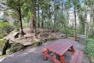 6605 W Burnside St, Portland, OR 97210 - Photo 43