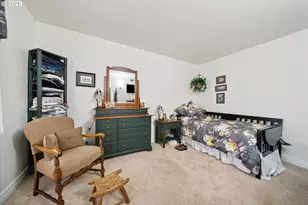 6605 W Burnside St, Portland, OR 97210 - Photo 13