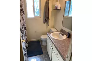 1215 W Main St, Medford, OR 97501 - Photo 11