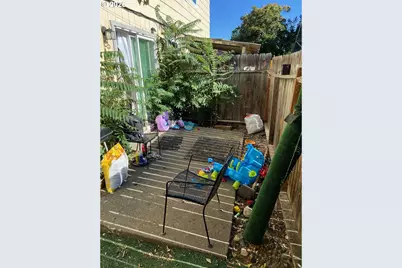 1215 W Main St #D, Medford, OR 97501 - Photo 9