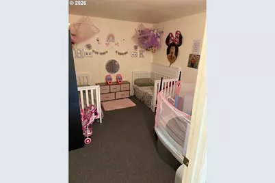 1215 W Main St #D, Medford, OR 97501 - Photo 11