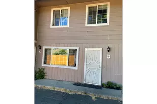 1215 W Main St, Medford, OR 97501 - Photo 3