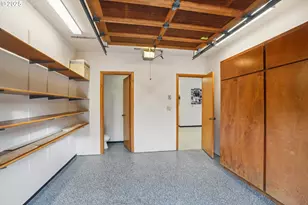 1875 NW Doral St, McMinnville, OR 97128 - Photo 29