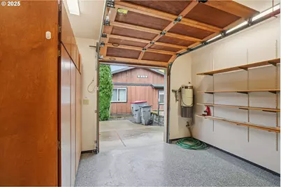 1875 NW Doral St, McMinnville, OR 97128 - Photo 31