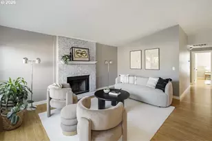 5110 NE Emerson Ct, Portland, OR 97218 - Photo 3