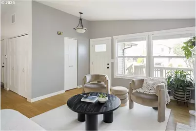 5110 NE Emerson Ct, Portland, OR 97218 - Photo 5