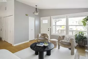 5110 NE Emerson Ct, Portland, OR 97218 - Photo 5