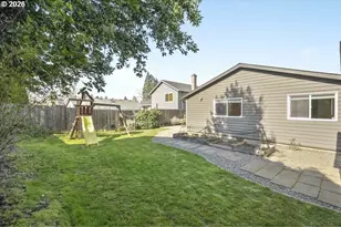 5110 NE Emerson Ct, Portland, OR 97218 - Photo 39