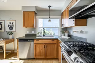 5110 NE Emerson Ct, Portland, OR 97218 - Photo 15