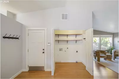 5110 NE Emerson Ct, Portland, OR 97218 - Photo 19