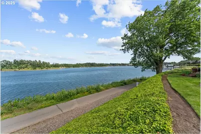 5858 S Riveridge Ln #24, Portland, OR 97239 - Photo 21