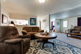 1400 Candlelight Dr, Eugene, OR 97402 - Photo 7