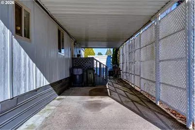 1400 Candlelight Dr #231, Eugene, OR 97402 - Photo 35