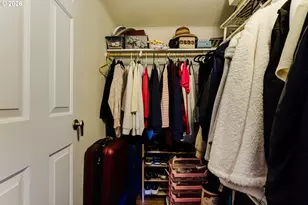 1400 Candlelight Dr, Eugene, OR 97402 - Photo 29