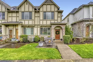 29152 SW Costa Cir E, Wilsonville, OR 97070 - Photo 1