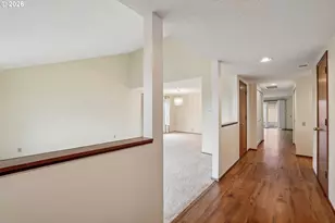 2261 NE 153rd Ave, Portland, OR 97230 - Photo 5